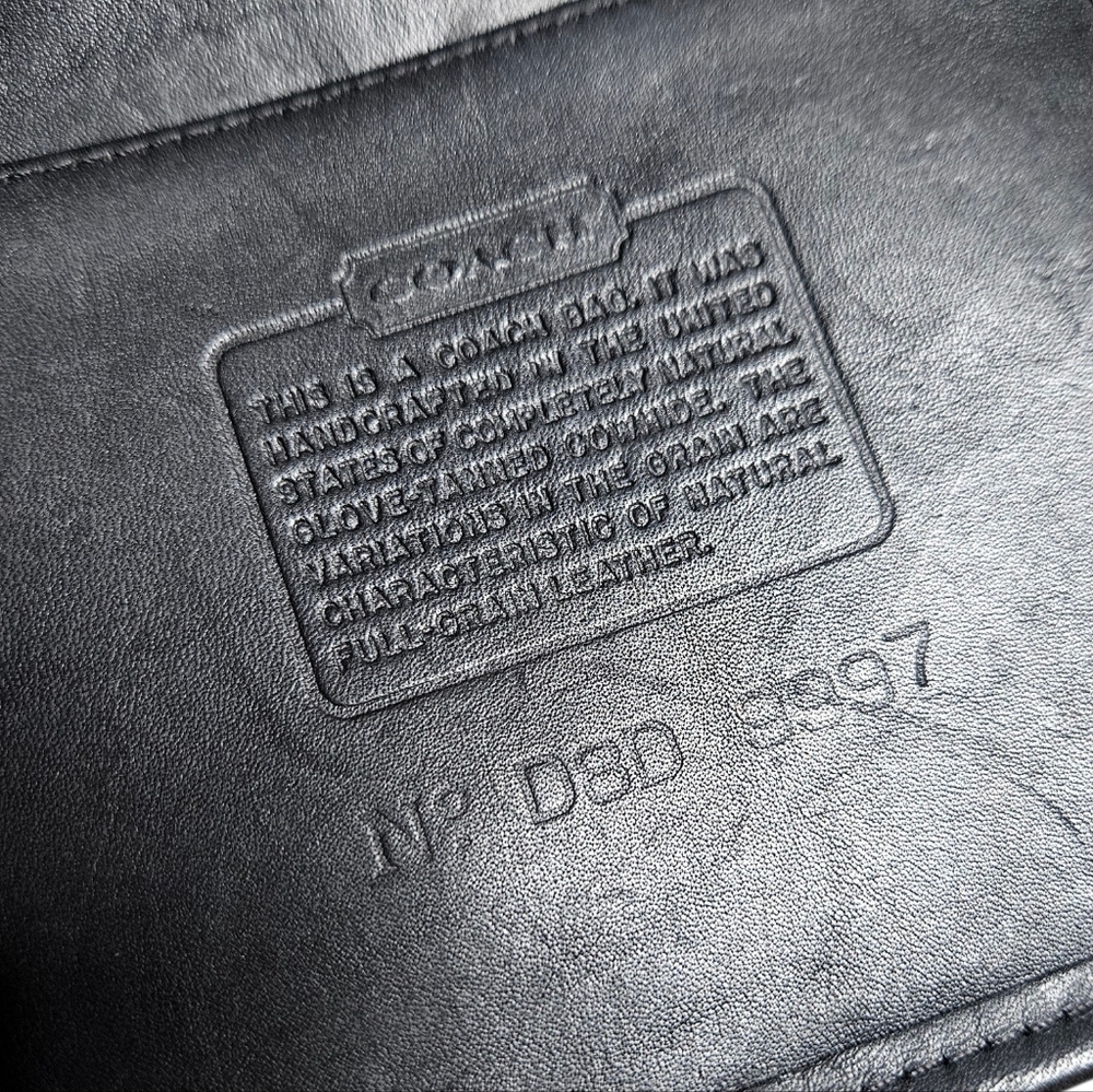 Coach | Vintage Legacy 9997 Crossbody | Made in USA | 1998 - Picture 2 of 16